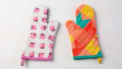 Quilt Block Oven Mitt