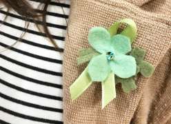 Four-Leaf Clover Boutonnieres: 3/13/18