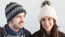 Loom Knitting: Make a Hat