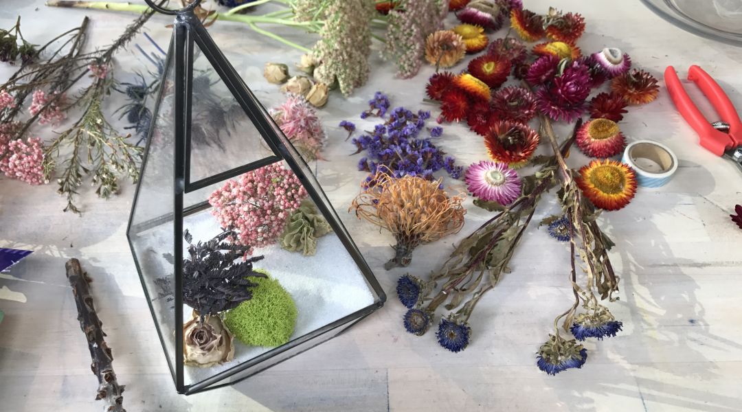 Dried Flower Terrarium: 9/14/17