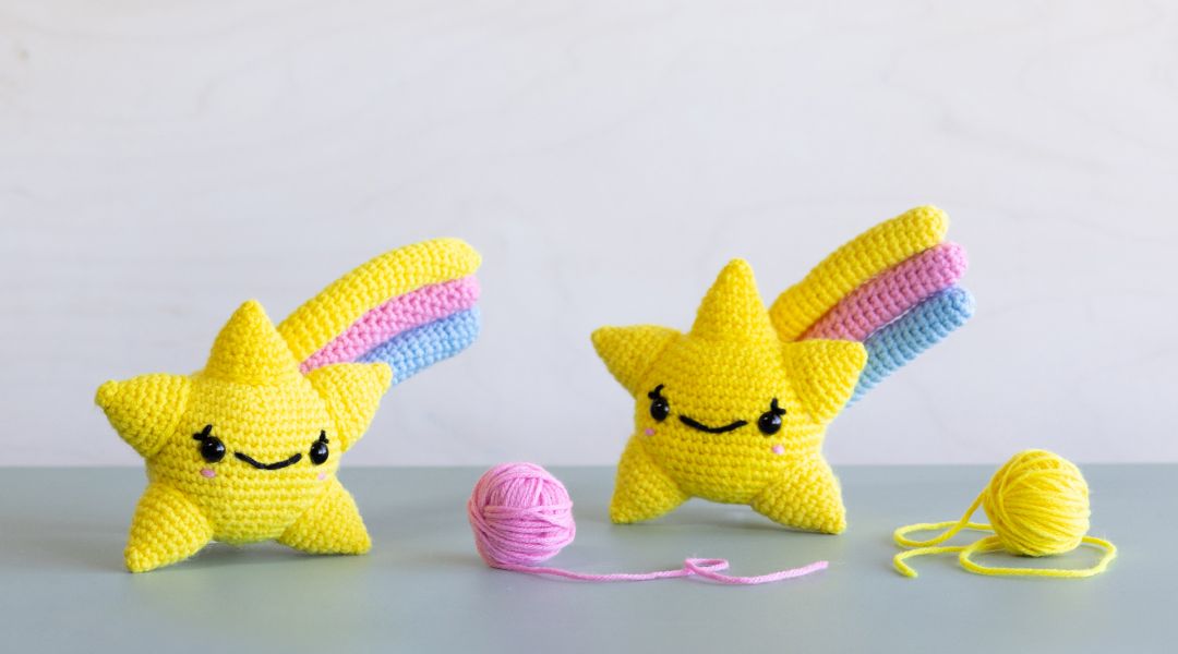 Crochet an Amigurumi Shooting Star