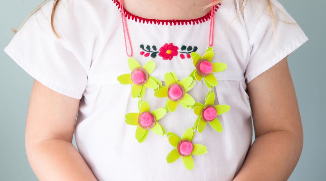 Kids Cricut Crafts: Paper Flower Necklace