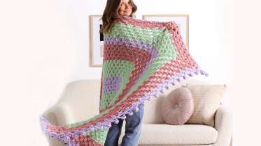 Bobble Edge Crochet Granny Blanket
