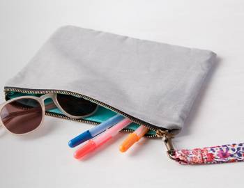 Sew a Wristlet Clutch