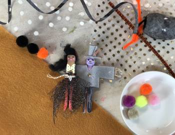 Halloween Clothespin Dolls: 9/20/18