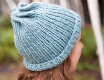 Knit a Twist Top Hat