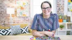 Lisa Congdon teaches you to sketch and improve your sketching skills in this class